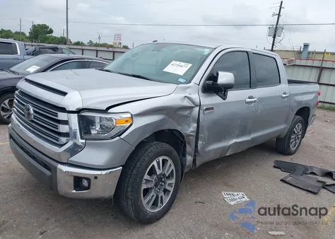 2019 Toyota Tundra 1794 5.7L V8 из США, поврежденный, VIN 5TFAY5F10KX846391